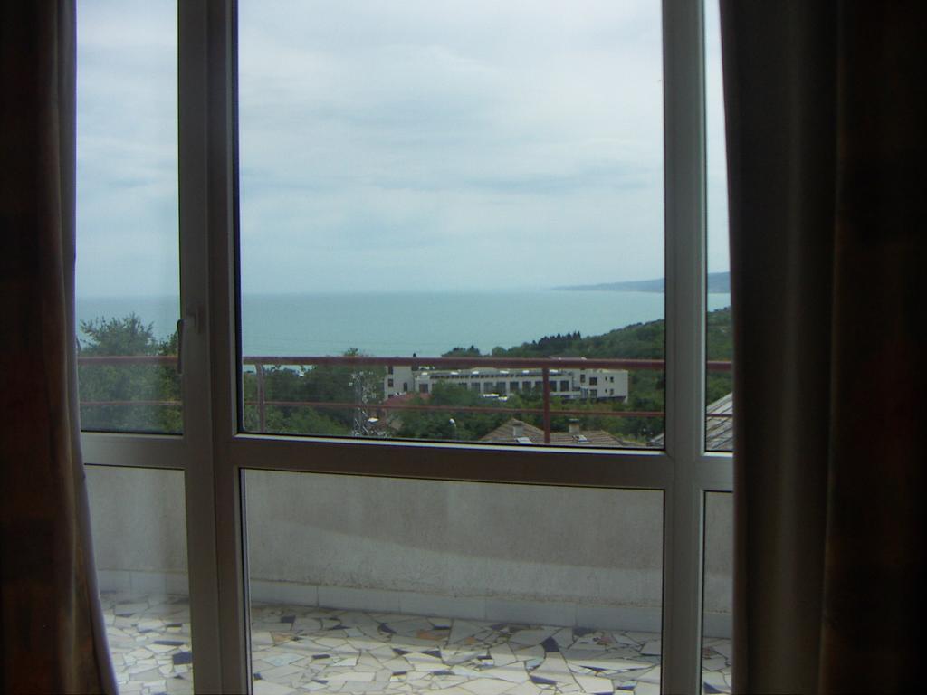 Popov Guest House Balchik Exterior foto