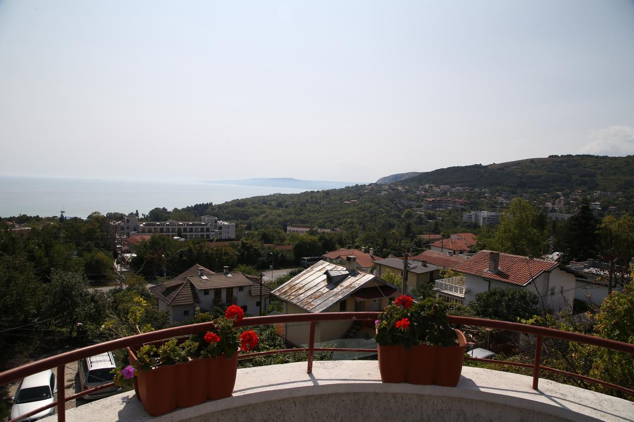 Popov Guest House Balchik Exterior foto