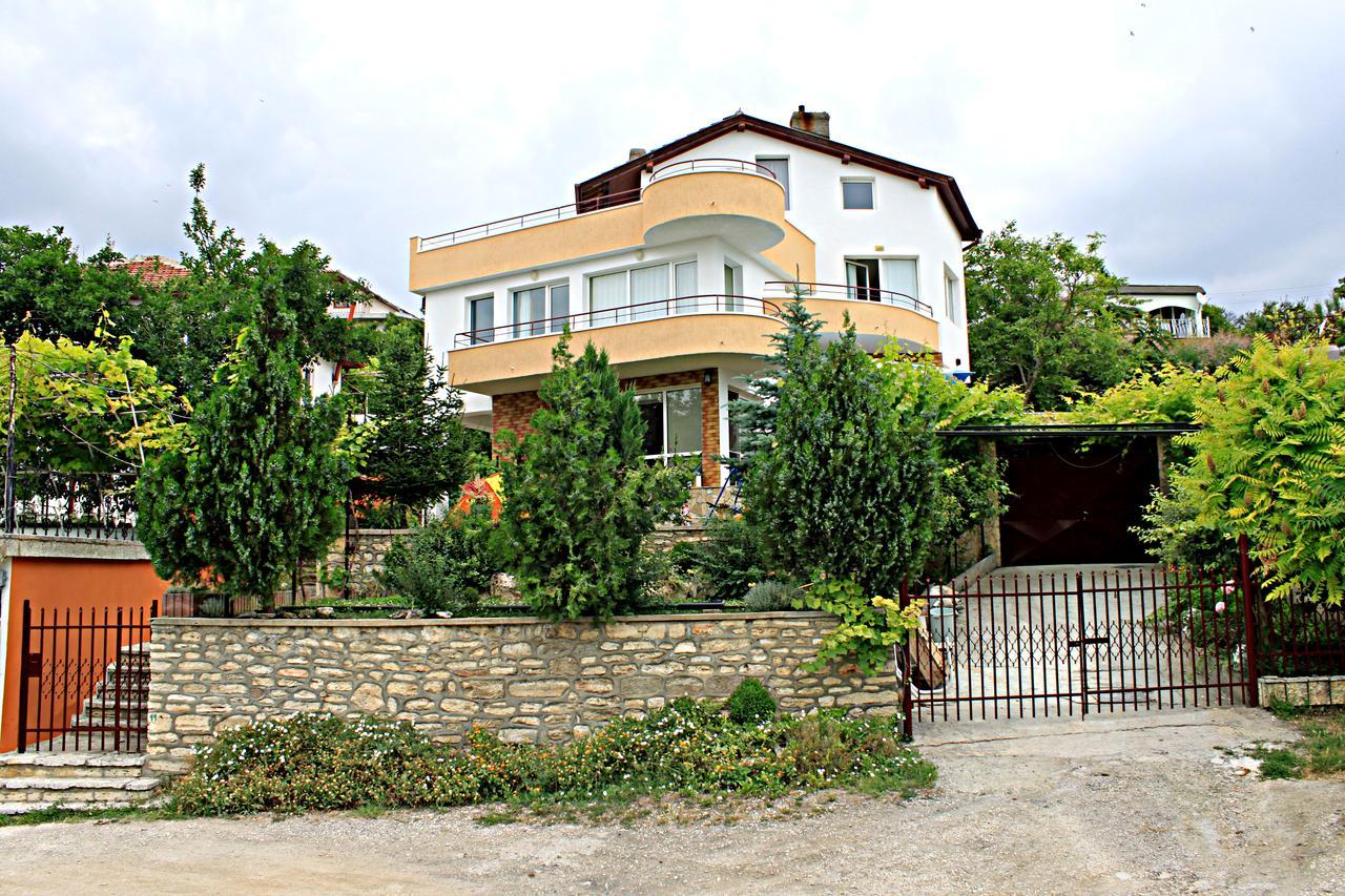 Popov Guest House Balchik Exterior foto